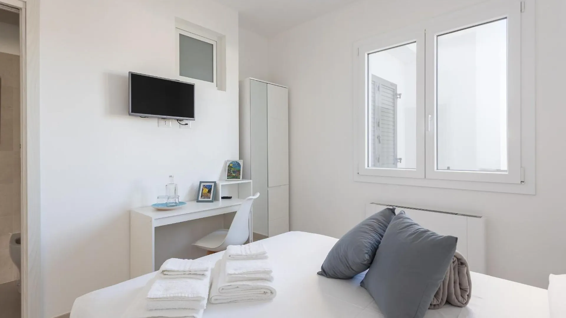 Villa Greca Holiday Rooms Sant Isidoro