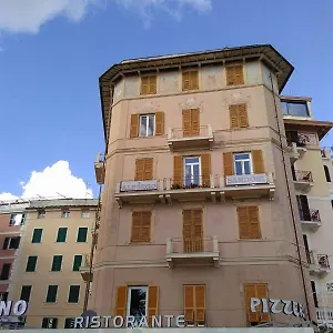 Bandoni , Rapallo Italia
